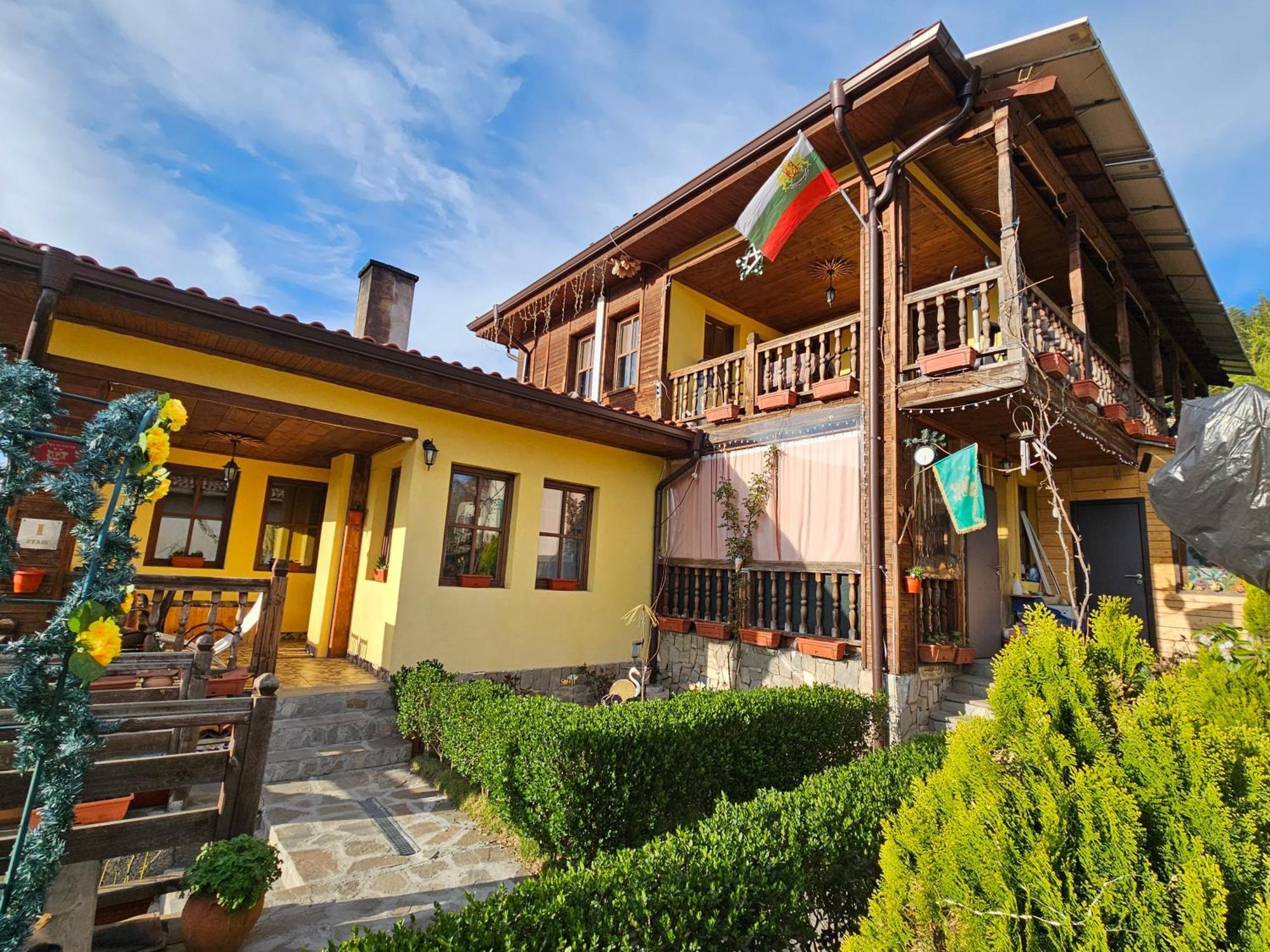 Емили Фемили Хаус Koprivshtitsa Exterior photo